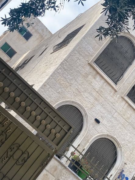 Independent House – Dahiyat al-Hajj Hassan — Beirut, Lebanon (3)