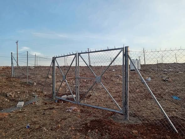 Farm & Land Fencing Installation Service — Jordan (2)