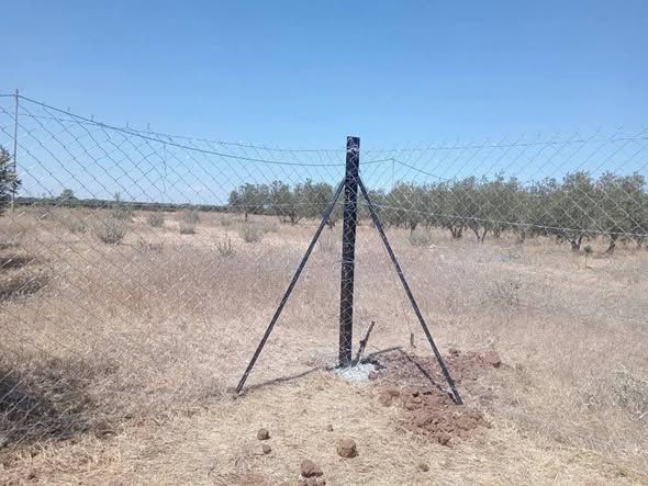 Farm & Land Fencing Installation Service — Jordan (3)