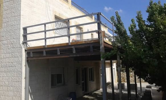Cantilever Balcony, Canopy & Industrial Elevator Installation — Jordan (3)