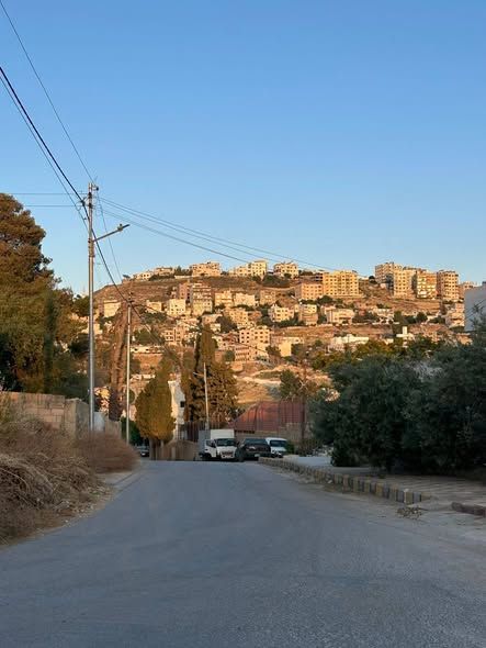 Land for Sale in Naour – Hawd Um Uraijat
