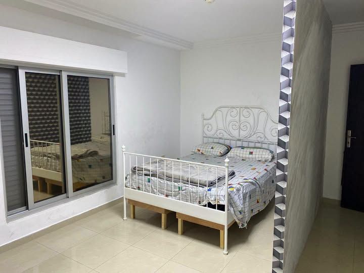 Furnished 3rd-Floor Apartment with Elevator