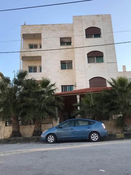 شقة 3 غرف نوم 129 متر في عمارة بمصعد
