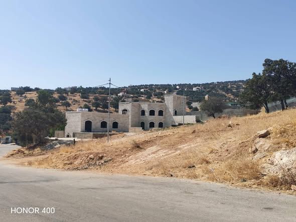 Shell-Finish Villa with Attached Guest Annex – Gulf Layout — Jordan (2)