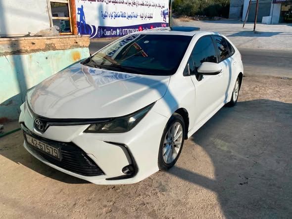 تويوتا كورولا هايبرد 2020 — الأردن (5)