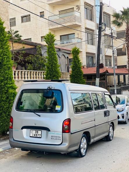 باص هيونداي H100 موديل 2001 — الأردن (4)