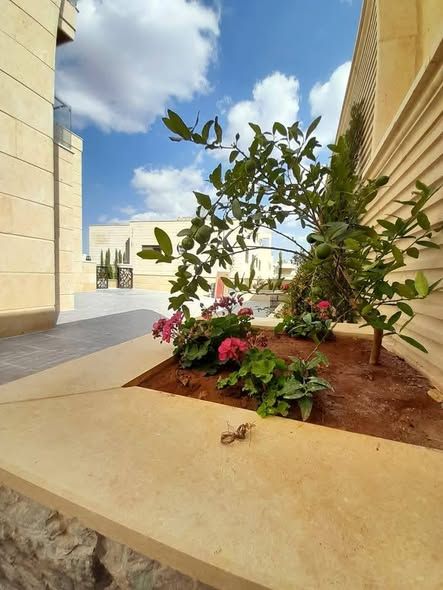 Super Deluxe 195m² 3-Bedroom Apartment in Khalda, Amman — Amman, Jordan (2)