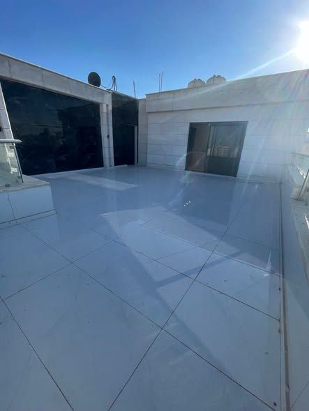 205m² Roof Apartment with 90m² Terrace, Amman — Amman, Jordan (5)