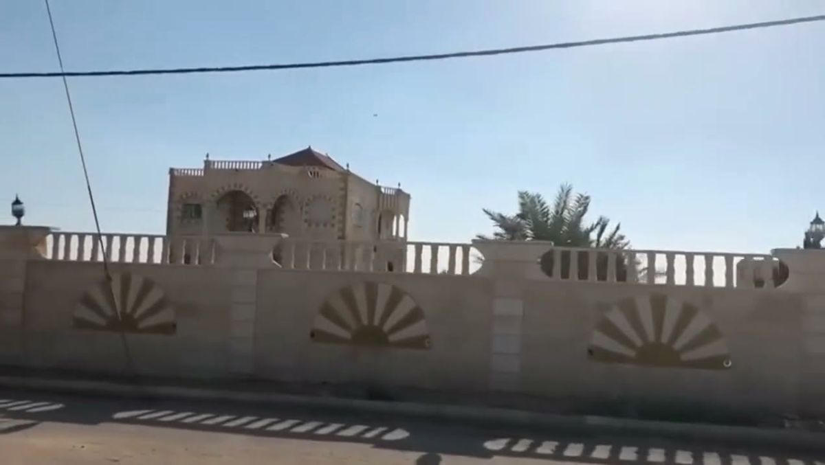 190-Dunum Model Farm with Three Luxury Villas – Mafraq, Jordan