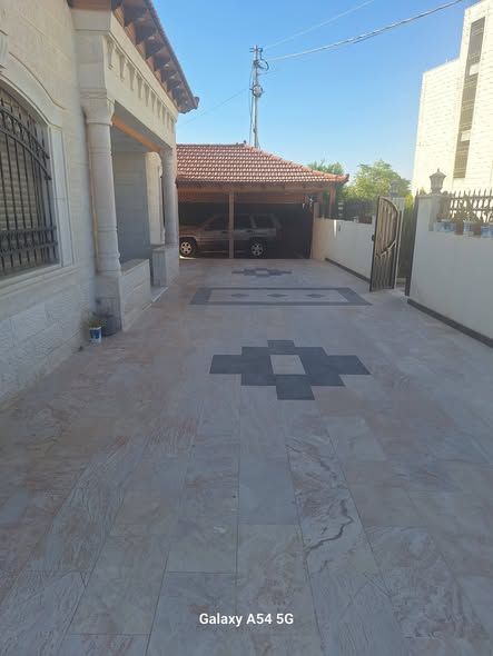 Detached Semi-Villa House - 3 Bedrooms