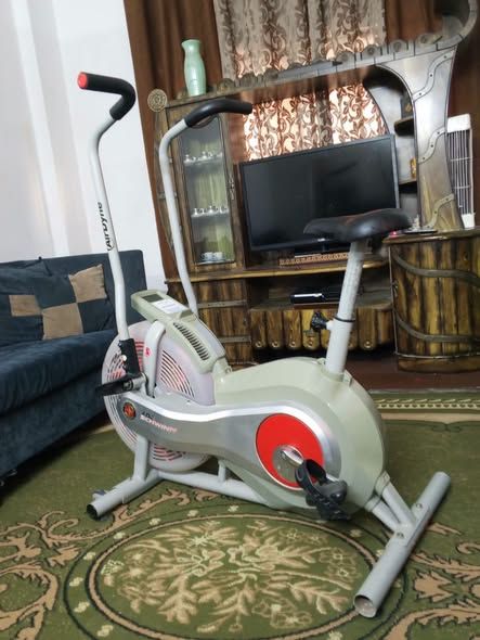 بايك هوائي أمريكي - Schwinn — الزرقاء, الأردن (4)