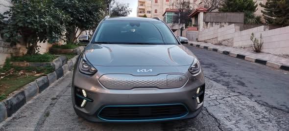 كيا نيرو 2022 كهرباء بالكامل — الزرقاء, الأردن (3)