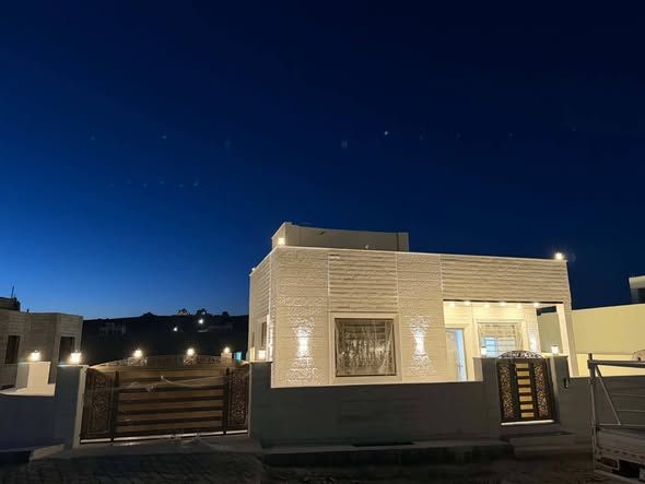Independent House 170m² in Tabarbour