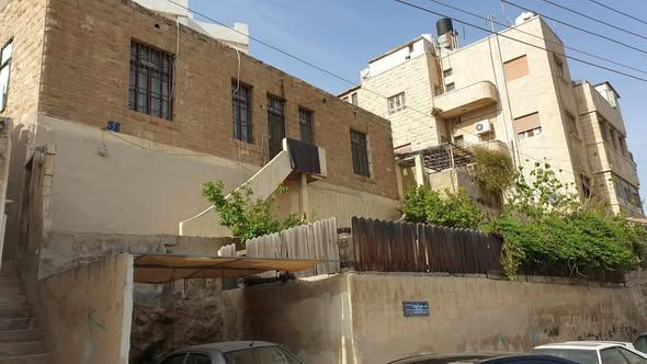أرض مع 3 بيوت للبيع في جبل اللويبدة – عمّان — عمان, الأردن (2)