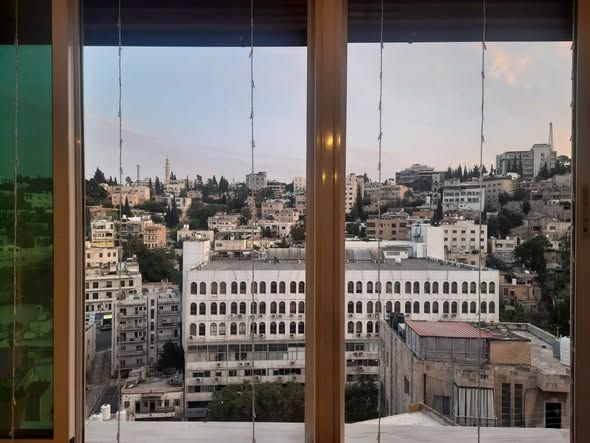 أرض مع 3 بيوت للبيع في جبل اللويبدة – عمّان — عمان, الأردن (3)