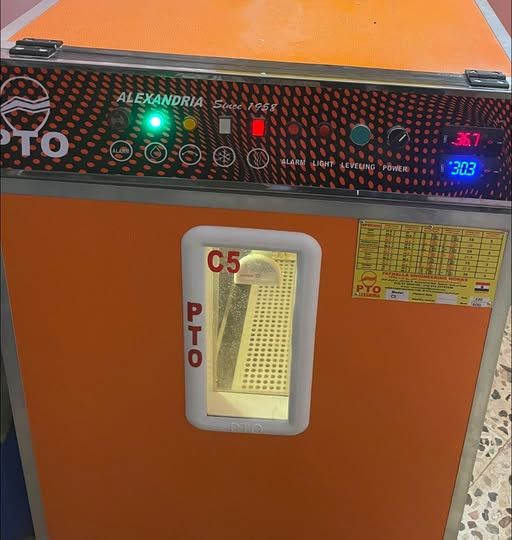 فقاسة بيض PTO إيطالي تجميع مصري - سعة 480 بيضة