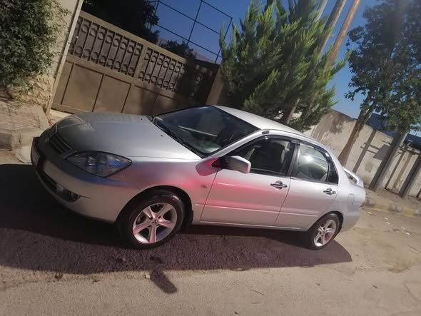 ميتسوبيشي لانسر 2007