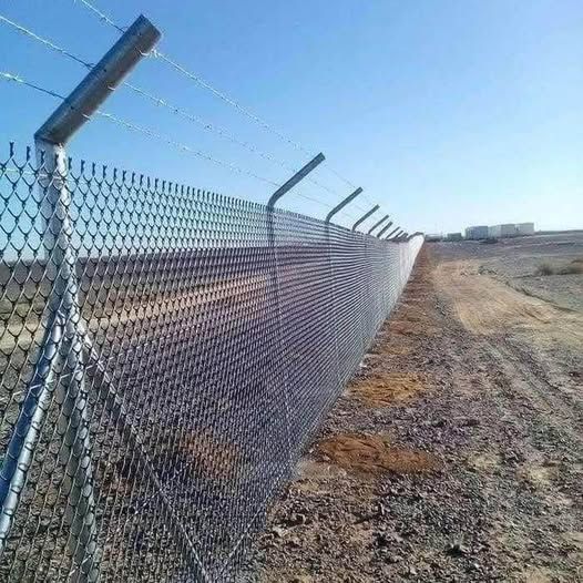 خدمة تشييك أراضي وبناء سناسل حجرية