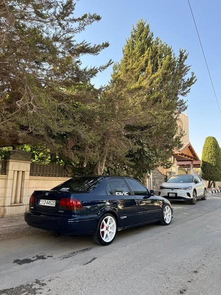 هوندا سيفك موديل 1997 — الزرقاء, الأردن (4)