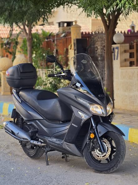 سكوتر كيمكو X-Town 300i ABS موديل 2021