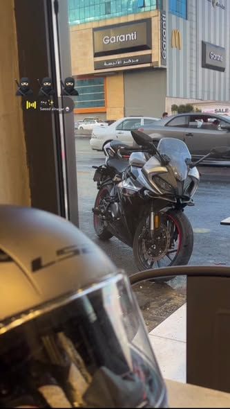 دراجة نارية Cfmoto 300SR موديل 2023 — الأردن (3)