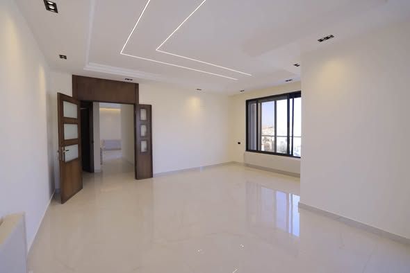 Luxury 300m² Apartment in Marj Al-Hamam — Marj al-Hamam, Jordan (2)