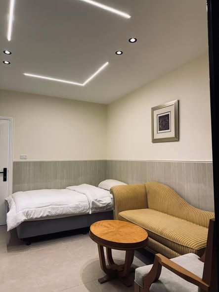 Furnished Studio for Rent in Jabal Al-Hussein