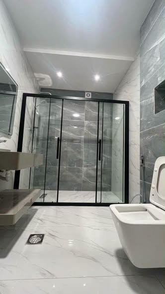 Semi-Ground Floor Apartment in Villa, 135m² with 70m² Terrace — Amman, Jordan (3)