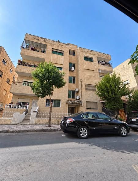 125m² Apartment in Tla' al-Ali