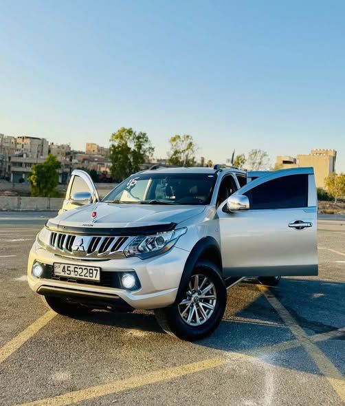 ميتسوبيشي باجيرو 4×4 200L موديل 2016 — الأردن (2)