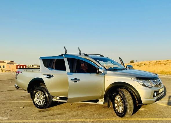 ميتسوبيشي باجيرو 4×4 200L موديل 2016 — الأردن (3)