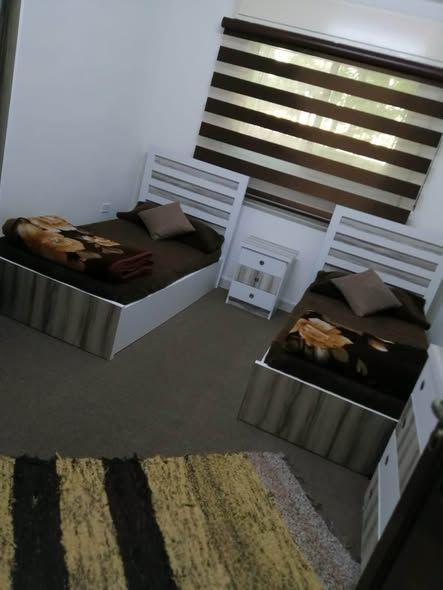 Basement-Floor Apartment 145m² + 80m² Terrace — Al-Hashmi Al-Shamali, Jordan (4)