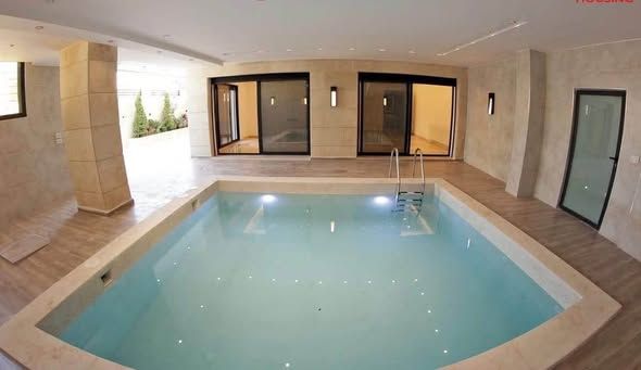 Semi-Ground Floor Apartment, 4BR with Garden & Pool