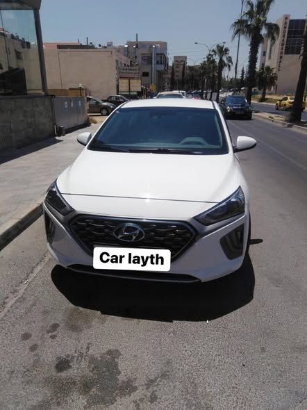 تأجير سيارة هيونداي افانتي 2019
