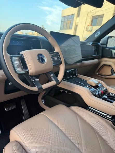 BYD Denza B8 2026 Plug-in Hybrid — Hybrid، الأردن (2)