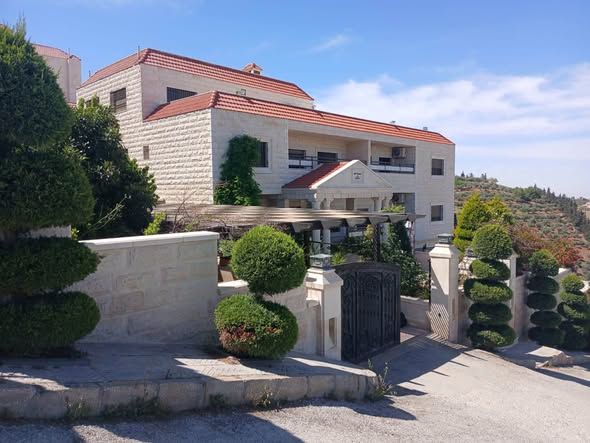 Investment Villa with 5 Independent Units - Al-Sarw, Salt — As-Salt, Jordan (2)