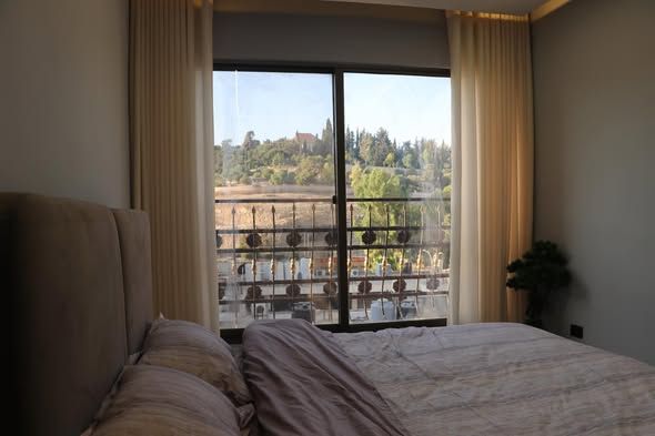 Furnished Hotel Suites for Rent – Daily/Weekly/Monthly — Downtown Amman, Jordan (3)
