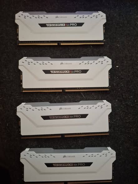 RAM DDR4 3200MHz 32GB (4x8GB) — الأردن (2)