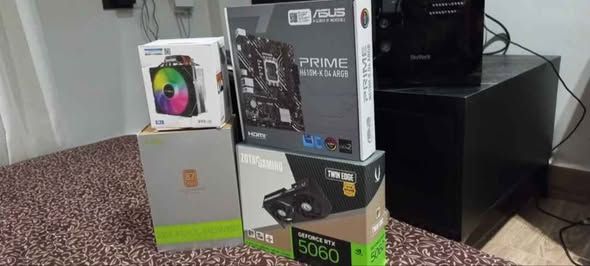 كمبيوتر قيمنق i5-12400F RTX 5060 8GB